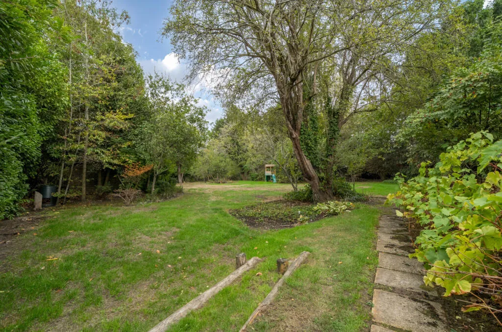 Property Of The Month - Sandford Lane, Woodley