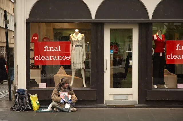 Oxford Move Homeless To Reading